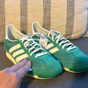 Adidas SL72 OG Classic Green and White Sneakers